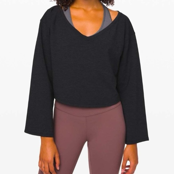Lululemon Show Your Depth Long Sleeve M/L - Picture 1 of 5
